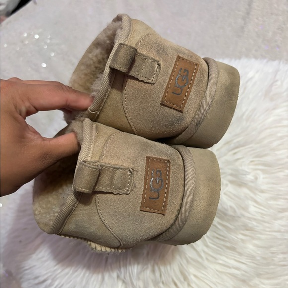 UGG Classic Sand ultra mini - Picture 7 of 15